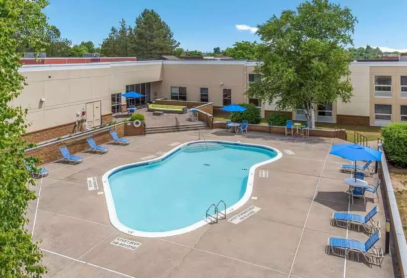 Burrstone Inn, Ascend Hotel Collection