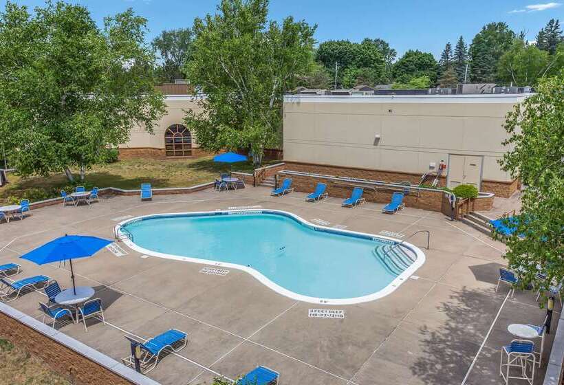 Burrstone Inn, Ascend Hotel Collection