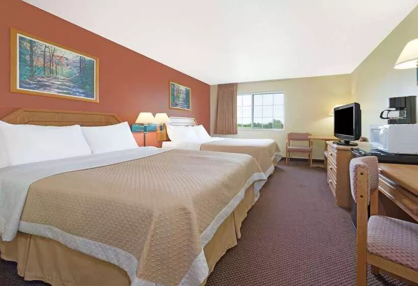 فندق Days Inn By Wyndham Cameron