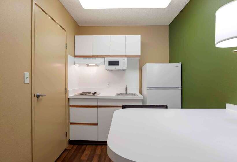 בית מלון כפרי Extended Stay America Suites   San Diego   Sorrento Mesa