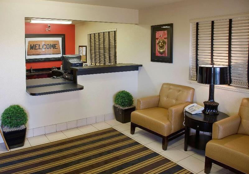 בית מלון כפרי Extended Stay America Suites   San Diego   Sorrento Mesa