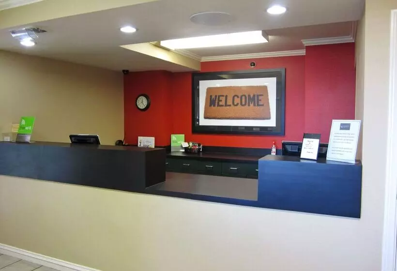 בית מלון כפרי Extended Stay America Suites  Los Angeles  Lax Airport  El Segundo