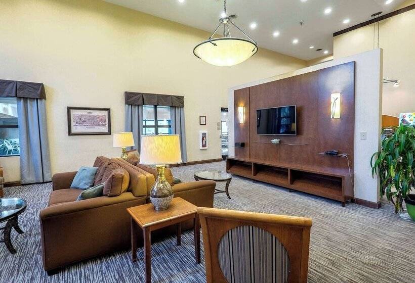 בית מלון כפרי Wingate By Wyndham Waynesboro