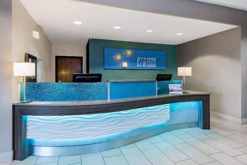 Holiday Inn Express Hotel And Suites Fort Worth/i 20
