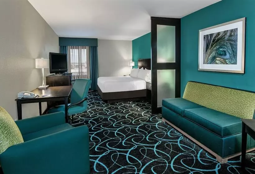 Holiday Inn Express Hotel And Suites Fort Worth/i 20
