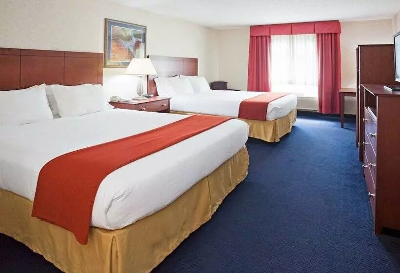 ホテル Holiday Inn Express Deforest, An Ihg