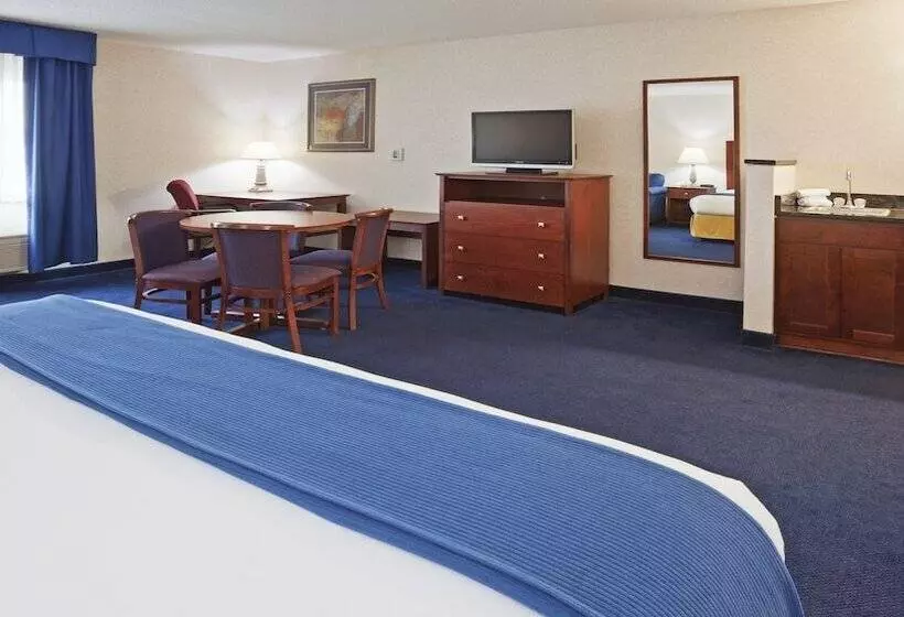 ホテル Holiday Inn Express Deforest, An Ihg
