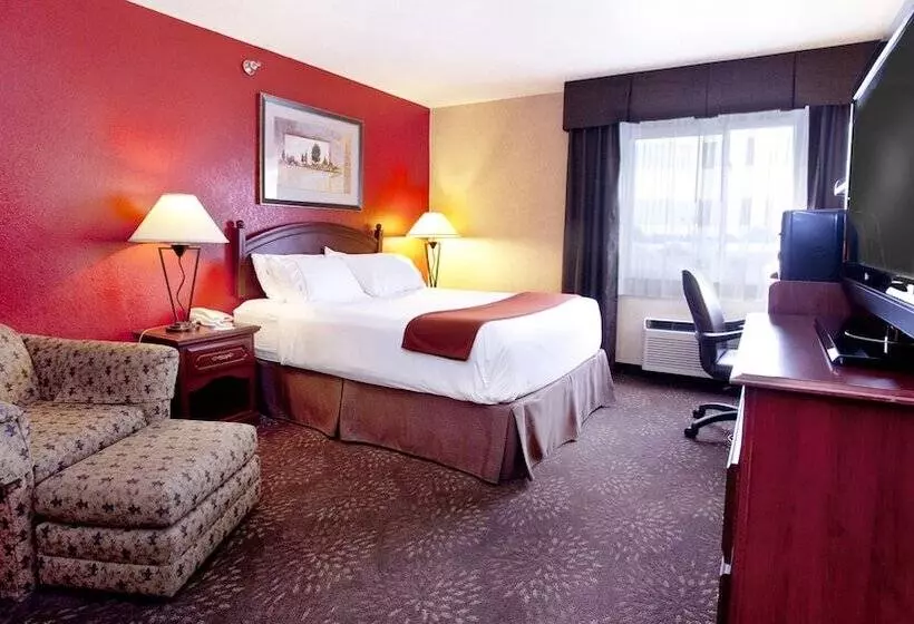 هتل Holiday Inn Express Jamestown, An Ihg