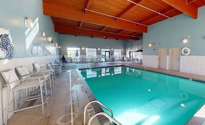 Hotelli Holiday Inn Express & Suites Minneapolis West End By Ihg