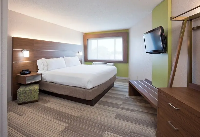 Hotelli Holiday Inn Express & Suites Minneapolis West End By Ihg