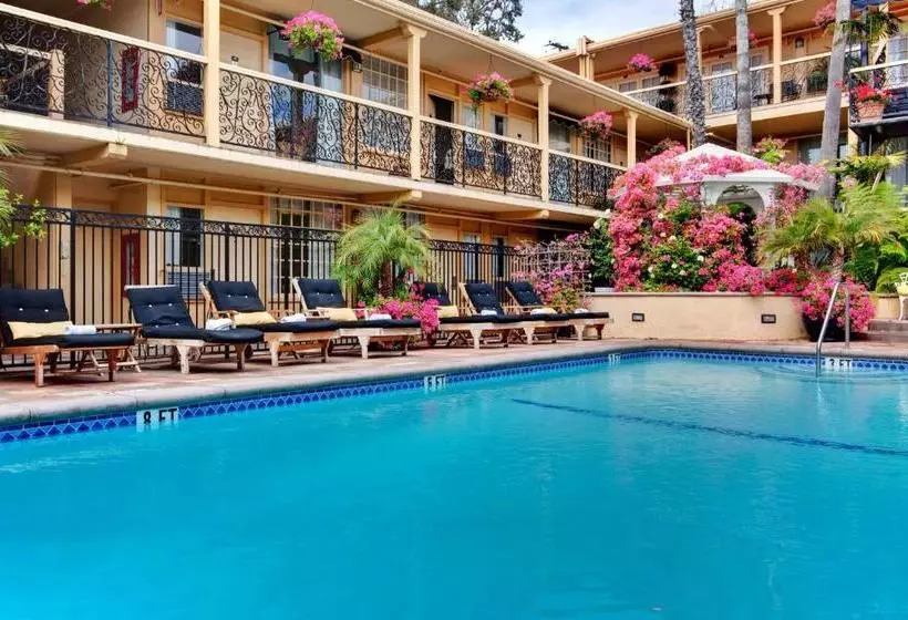 Отель Holiday Inn Laguna Beach, An Ihg