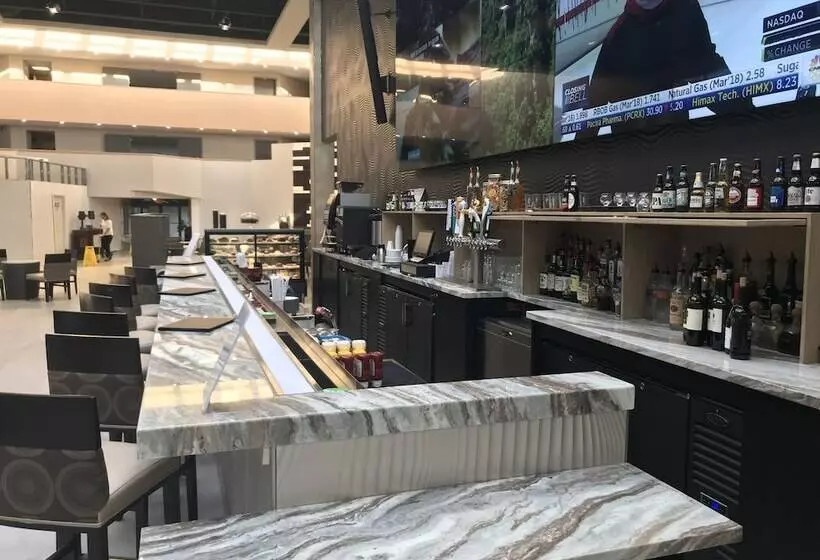 호텔 Holiday Inn Orlando International Airport, An Ihg