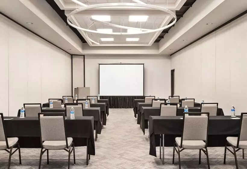 호텔 Holiday Inn Orlando International Airport, An Ihg