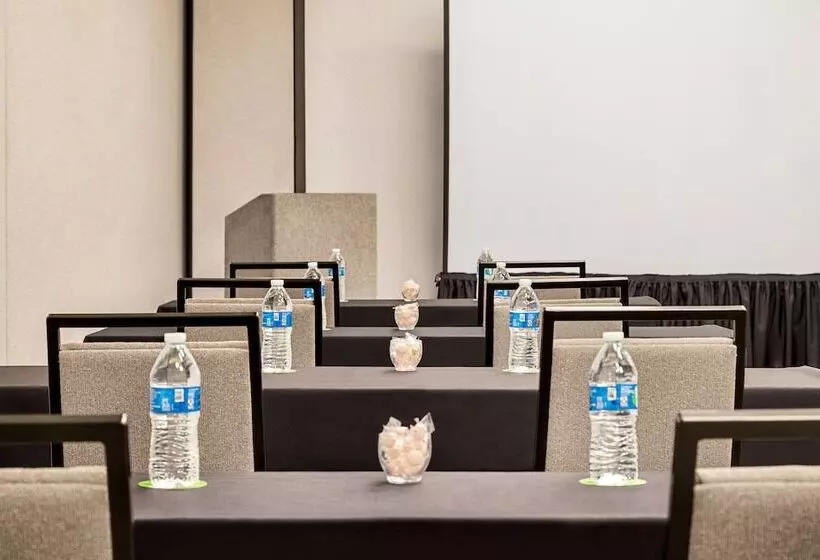 호텔 Holiday Inn Orlando International Airport, An Ihg