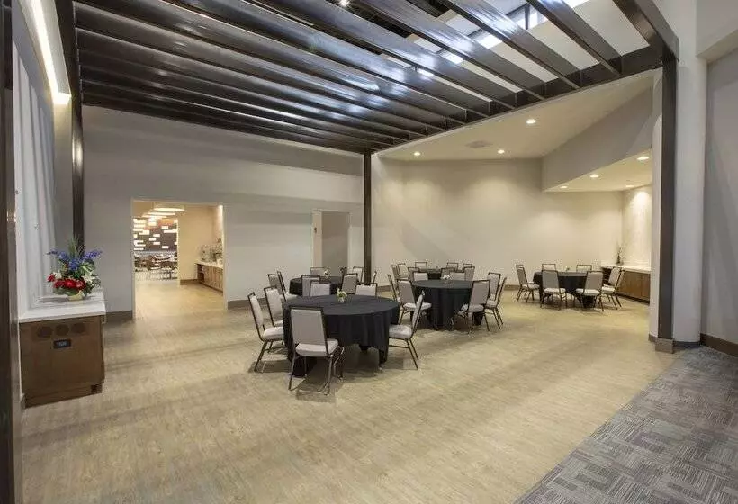 호텔 Holiday Inn Orlando International Airport, An Ihg