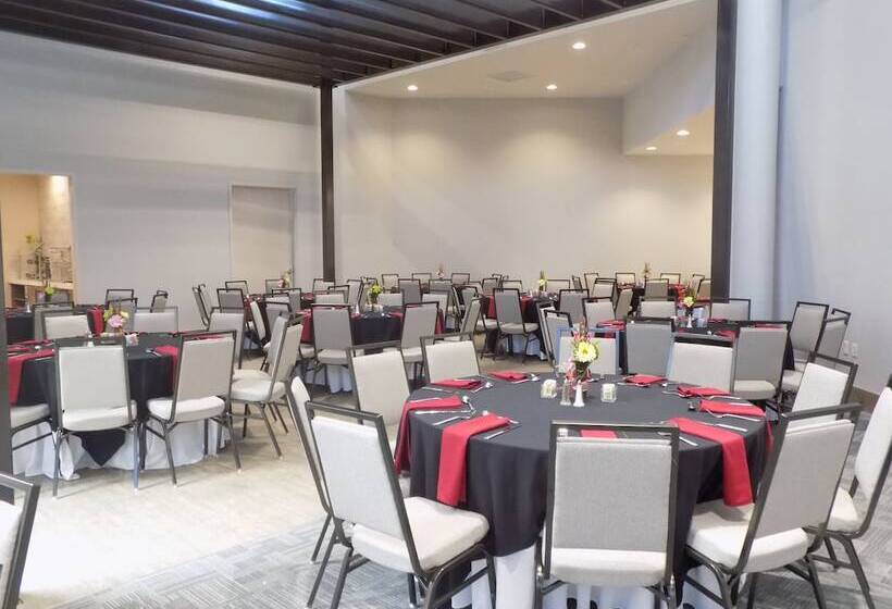 هتل Holiday Inn Orlando International Airport, An Ihg