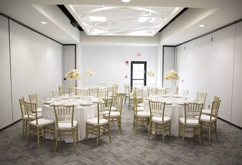 호텔 Holiday Inn Orlando International Airport, An Ihg