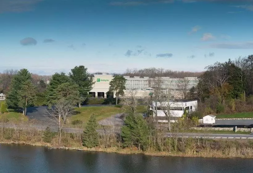 酒店 Holiday Inn & Suites Marlborough By Ihg