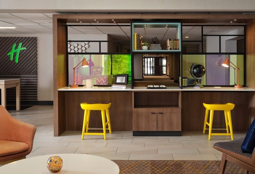 호텔 Holiday Inn & Suites Marlborough By Ihg