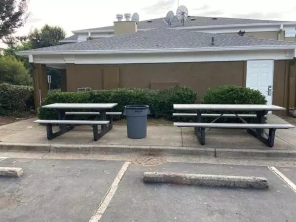 酒店 Hometowne Studios By Red Roof   Atlanta Ne   Peachtree Corners