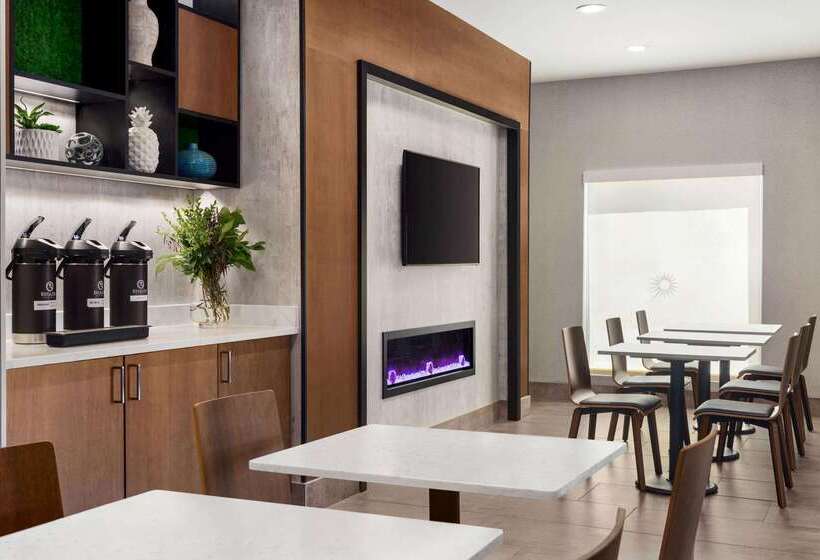 فندق La Quinta By Wyndham Salem Or