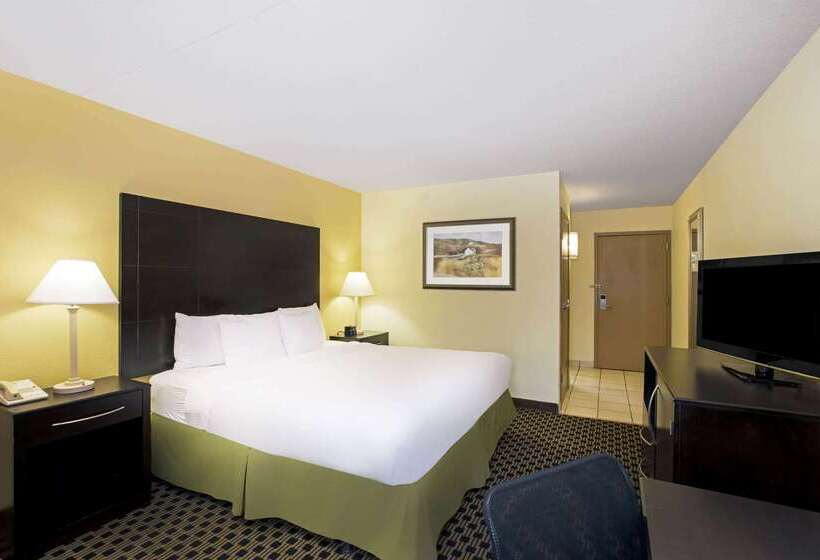 فندق La Quinta Inn & Suites By Wyndham Salina