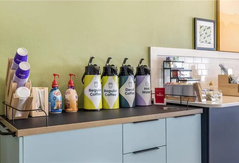 ホテル Stay Suites Formerly Known As Days Inn & Suites By Wyndham La Crosse Onalaska