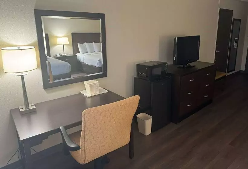 酒店 Wingate By Wyndham Troy