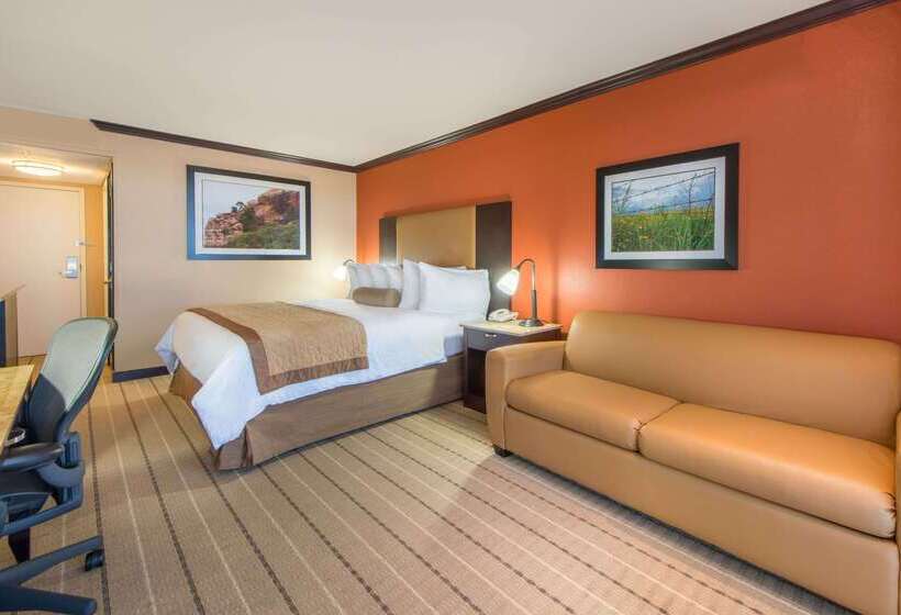 Wyndham Garden Oklahoma City Hotel & Conference Ctr Near Airport, Fairgrounds Paycom & I40