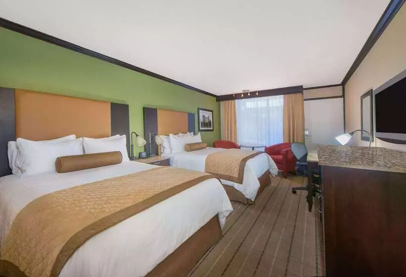 Wyndham Garden Oklahoma City Hotel & Conference Ctr Near Airport, Fairgrounds Paycom & I40