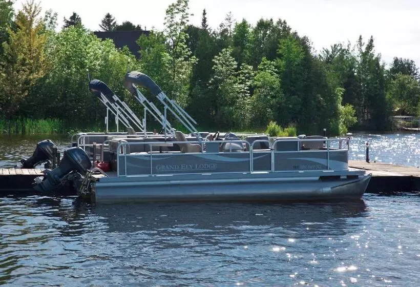 リゾートホテル Grand Ely Lodge