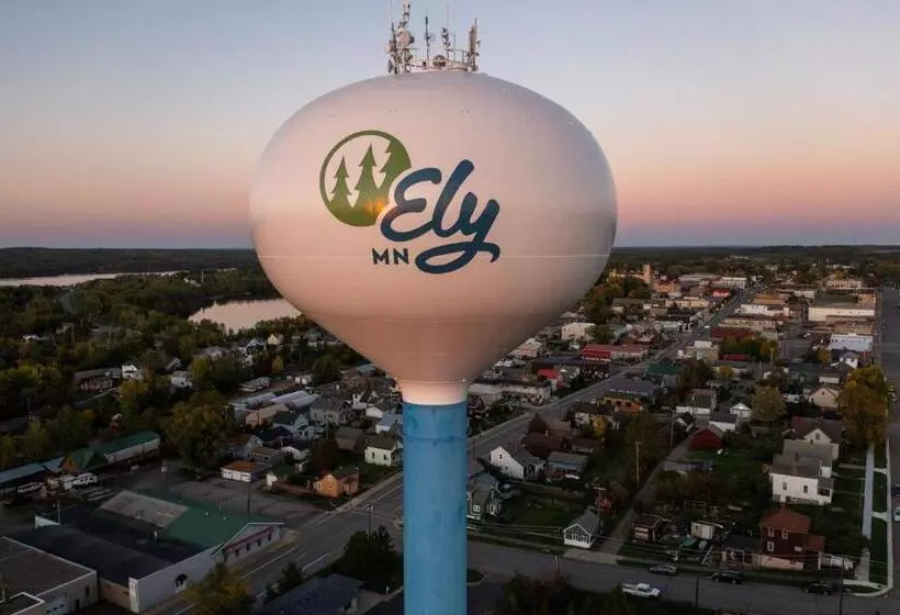 リゾートホテル Grand Ely Lodge