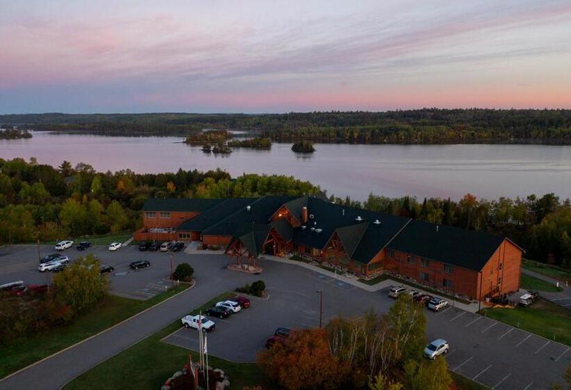 Курорт Grand Ely Lodge