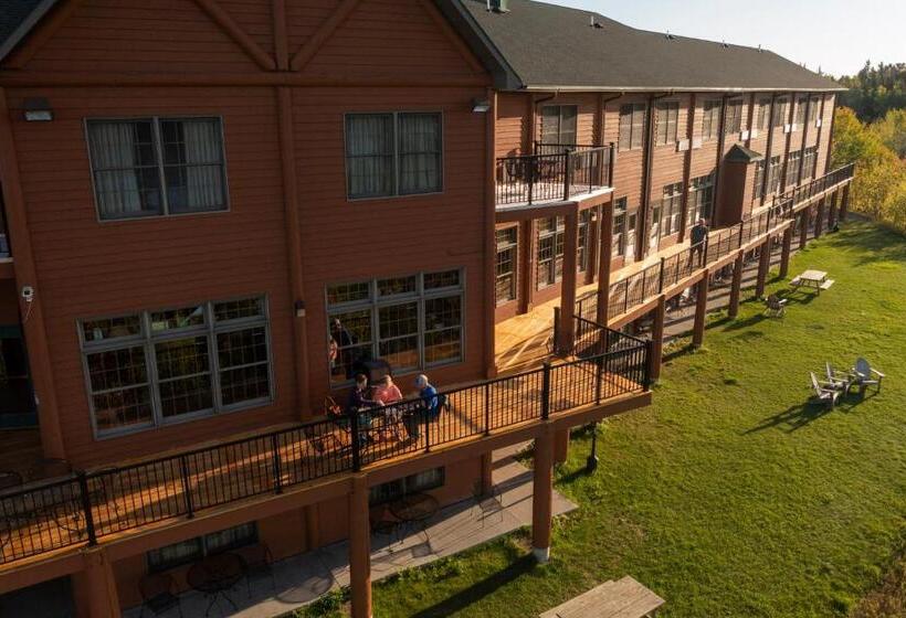 Курорт Grand Ely Lodge