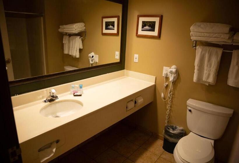 Курорт Grand Ely Lodge