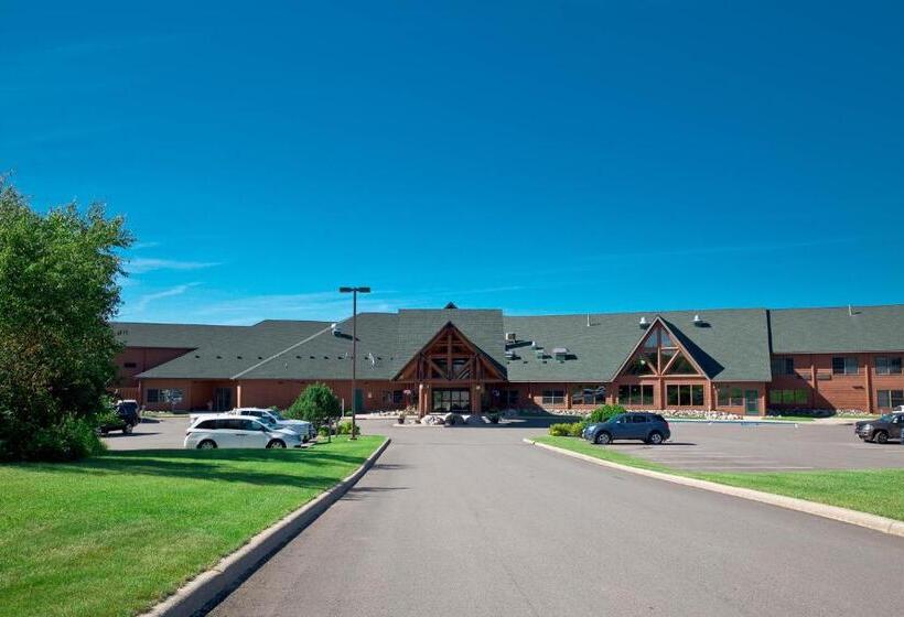 Курорт Grand Ely Lodge