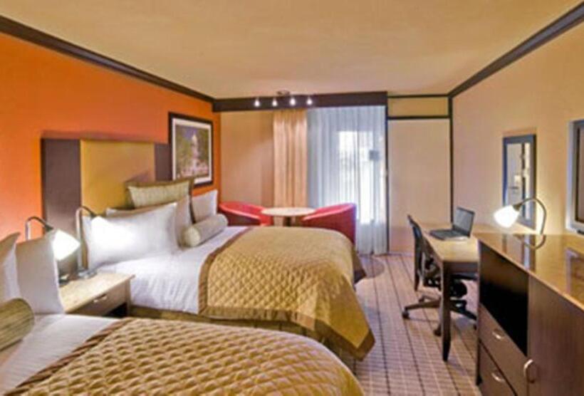 Wyndham Garden Oklahoma City Hotel & Conference Ctr Near Airport, Fairgrounds Paycom & I40