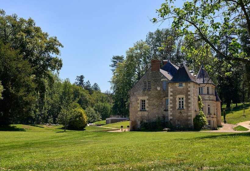 צימר Domaine De La Commanderie De Ballan