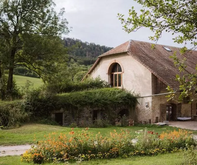 ホテル Le Morimont