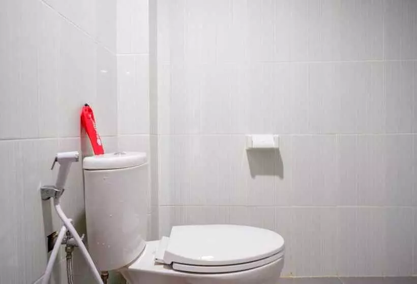 Hotelli Reddoorz Syariah At Jalan Jenderal Sudirman Palopo