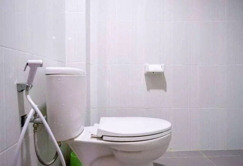 Hotelli Reddoorz Syariah At Jalan Jenderal Sudirman Palopo