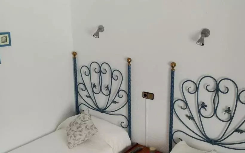 Hotelli Hostal & Restaurante Miralpas