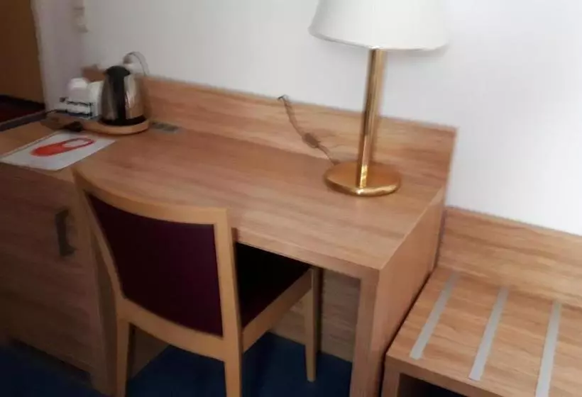 Hotelli Und Restaurant Knesebecker Hof