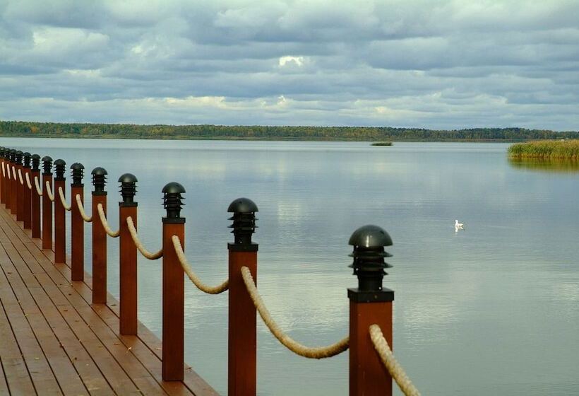 فندق Zavidovo Resort