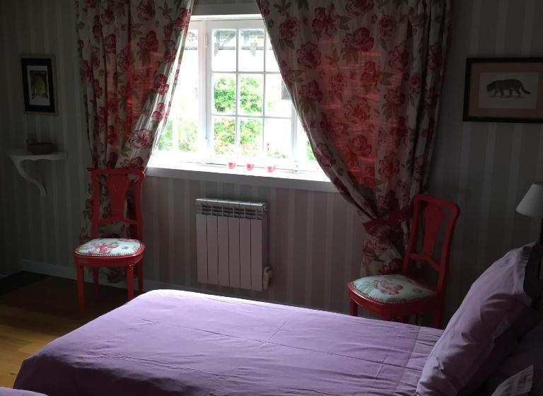 住宿加早餐  Chambres D Hôtes L Aubaine Avec Jacuzzi