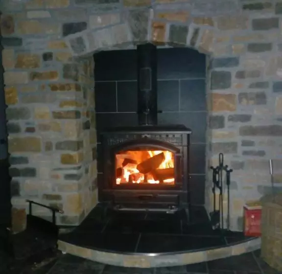 ベッドアンドブレックファースト Inny River Lodge