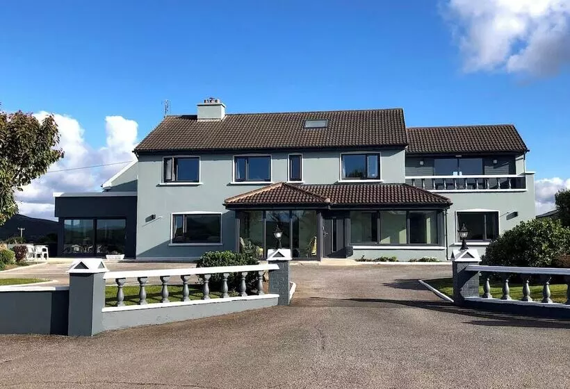 Aamiaismajoitus (B&B) Cill Bhreac House