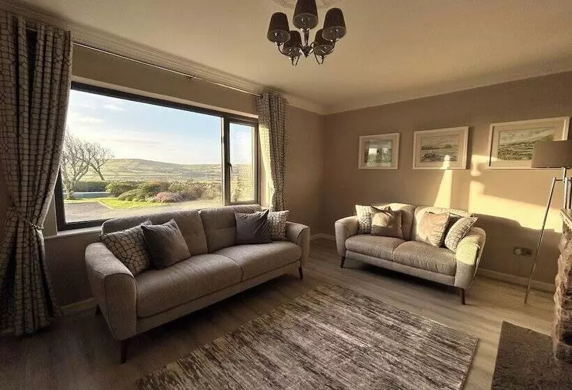 Aamiaismajoitus (B&B) Cill Bhreac House