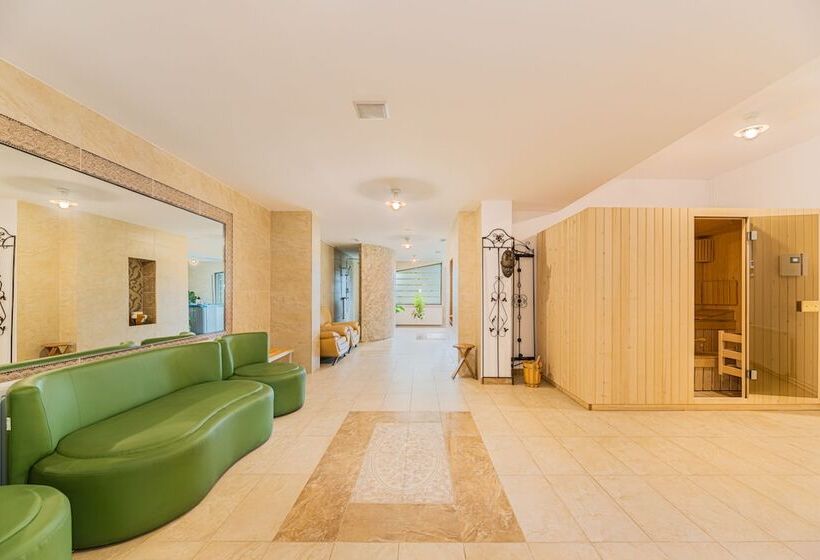 هتل Pensiunea Hilltop