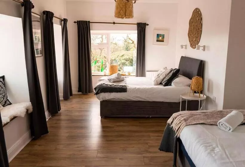 Aamiaismajoitus (B&B) Pure Magic Lodge